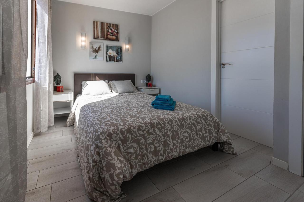 Beautiful Duplex In 3 Minutes Walking To The Beach In Playa De Las Americas Exterior photo